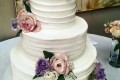 flowers-white-wedding-cake