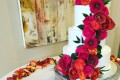 red-flowers-wedding-cake