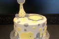 baby-giraffe-cake